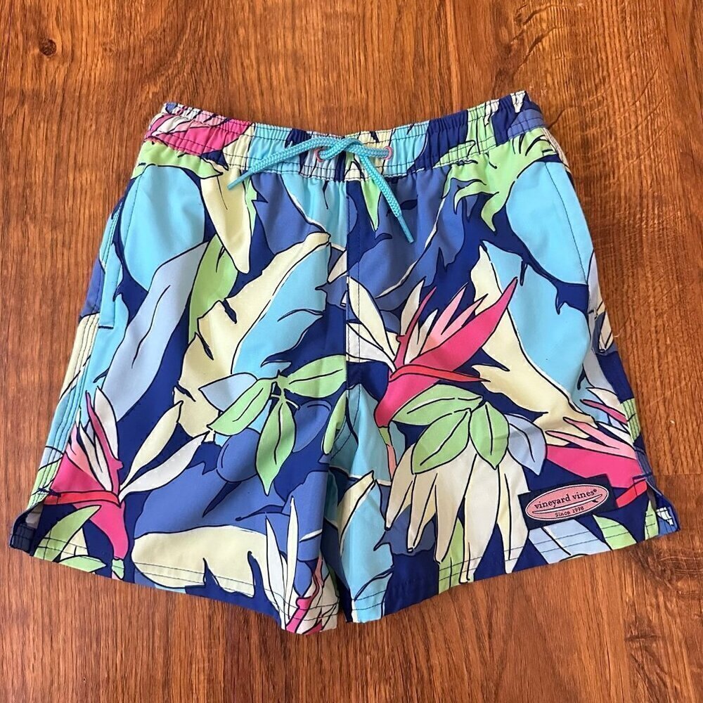 Not for sale Vineyard Vines tropical bird of paradise swim trunks
